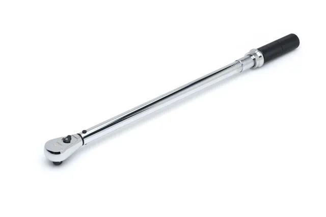 gearwrench-85066-1-2-drive-micrometer-torque-wrench-30-250-ft-lbs-fixed-head image 1