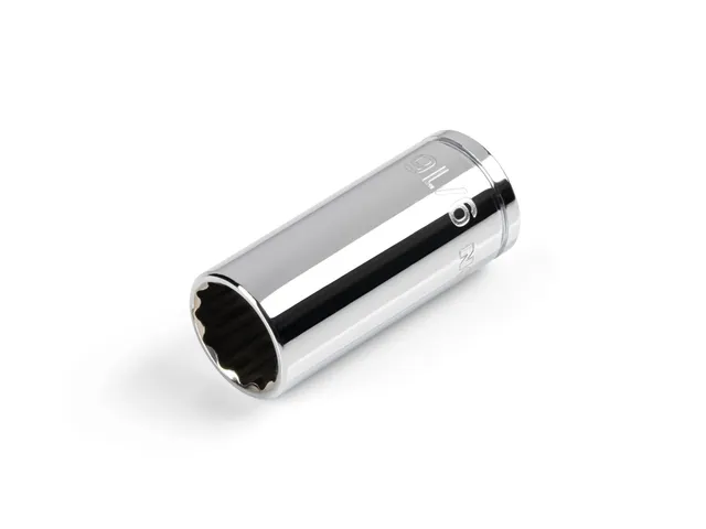 tekton-3-8-inch-drive-x-9-16-inch-semi-deep-12-point-socket-shd14214 image 1