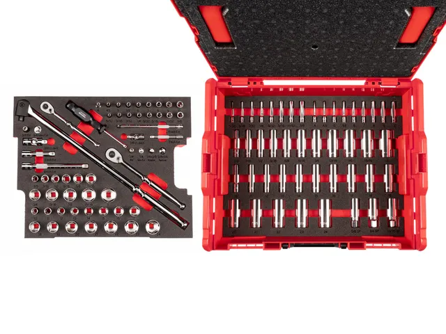 tekton-olb91301-1-4-and-3-8-inch-drive-6-point-socket-ratchet-set-105-piece image 1
