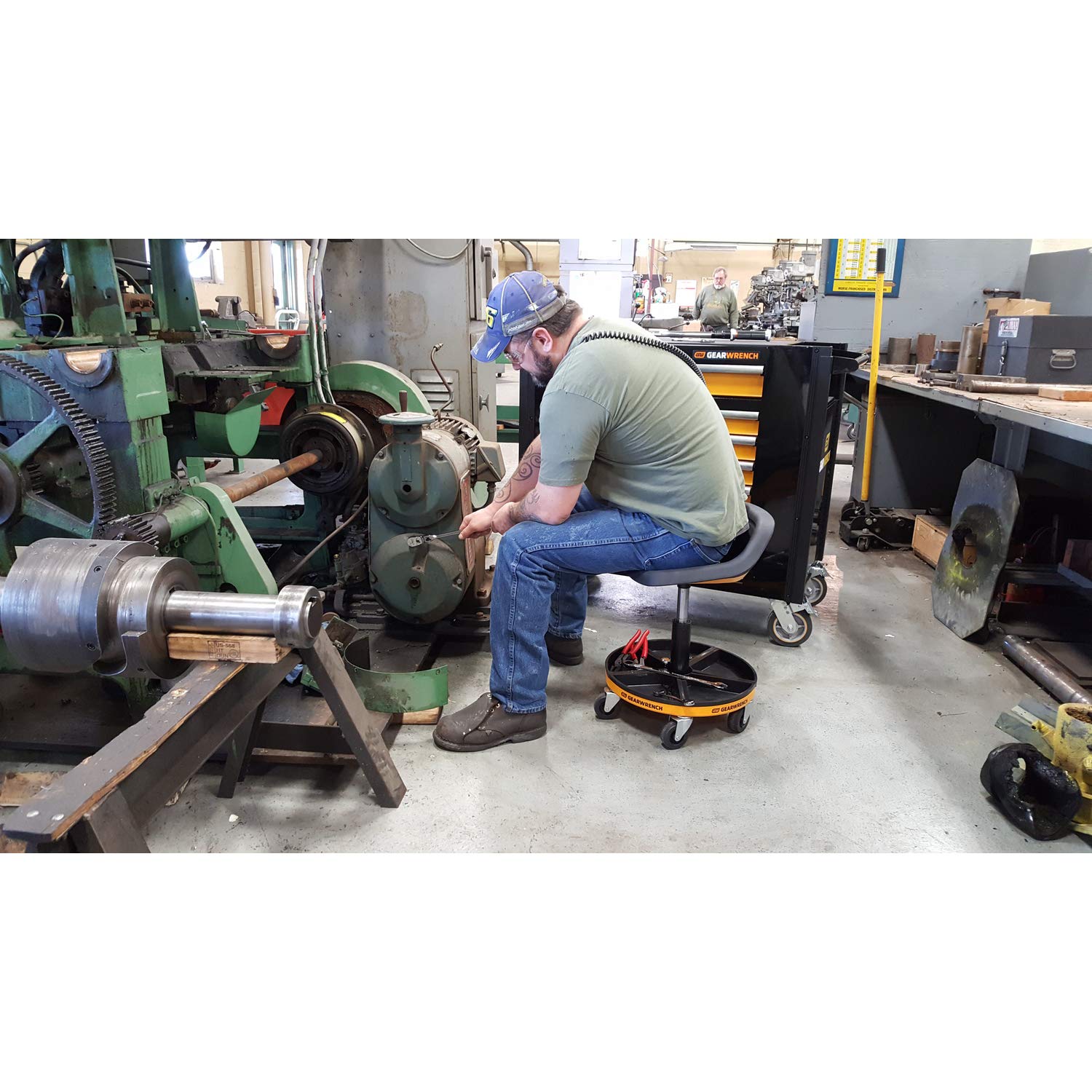 gearwrench-86994-adjustable-height-swivel-mechanics-seat-18-to-22-300-lb-capacit image 7