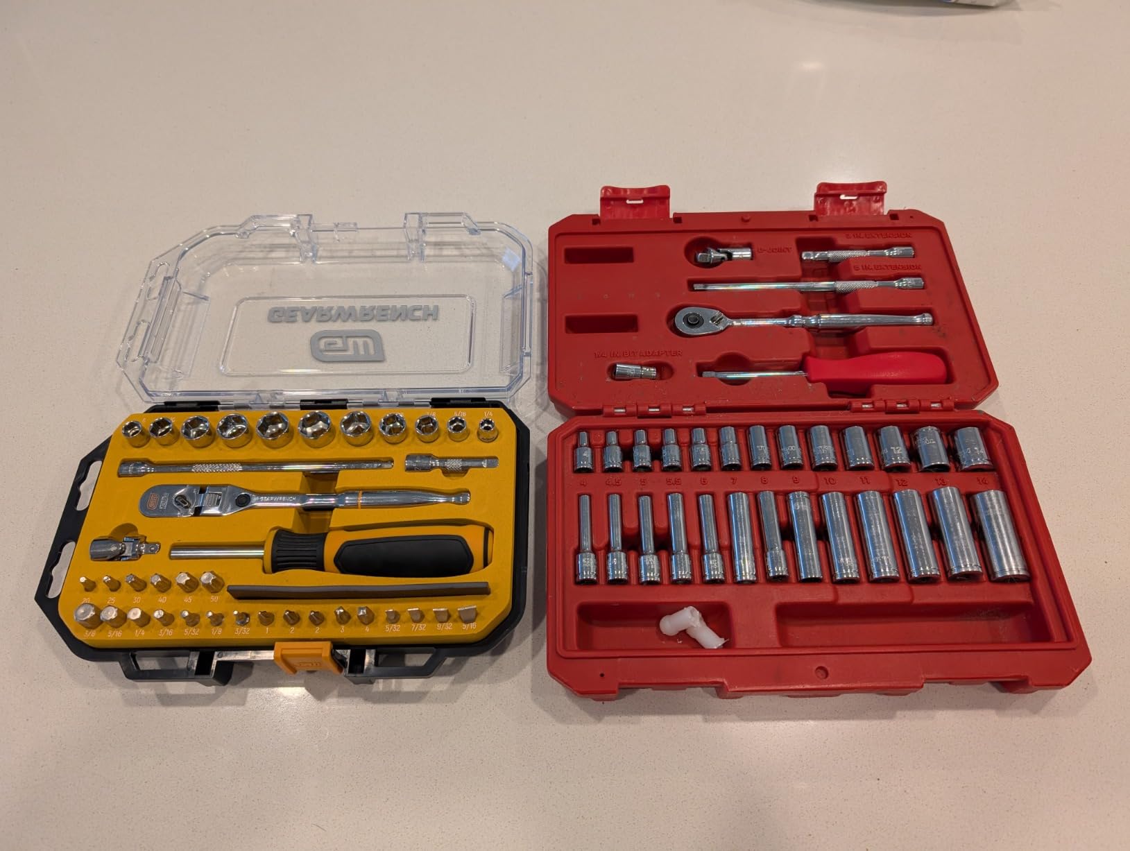 Good set, small case concern