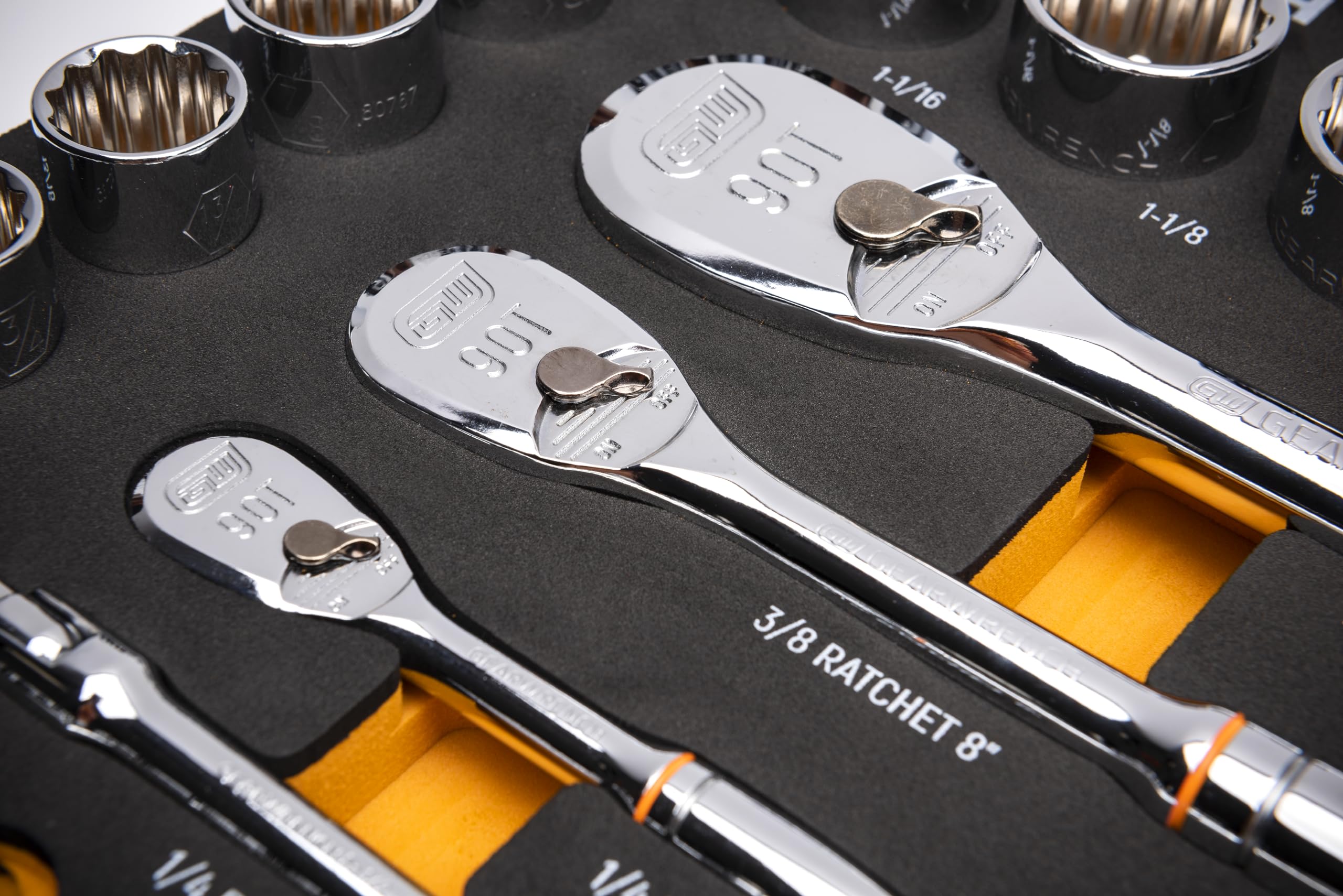gearwrench-86529-83-pc-1-4-3-8-1-2-drive-90-tooth-sae-metric-mechanics-tool-set- image 4