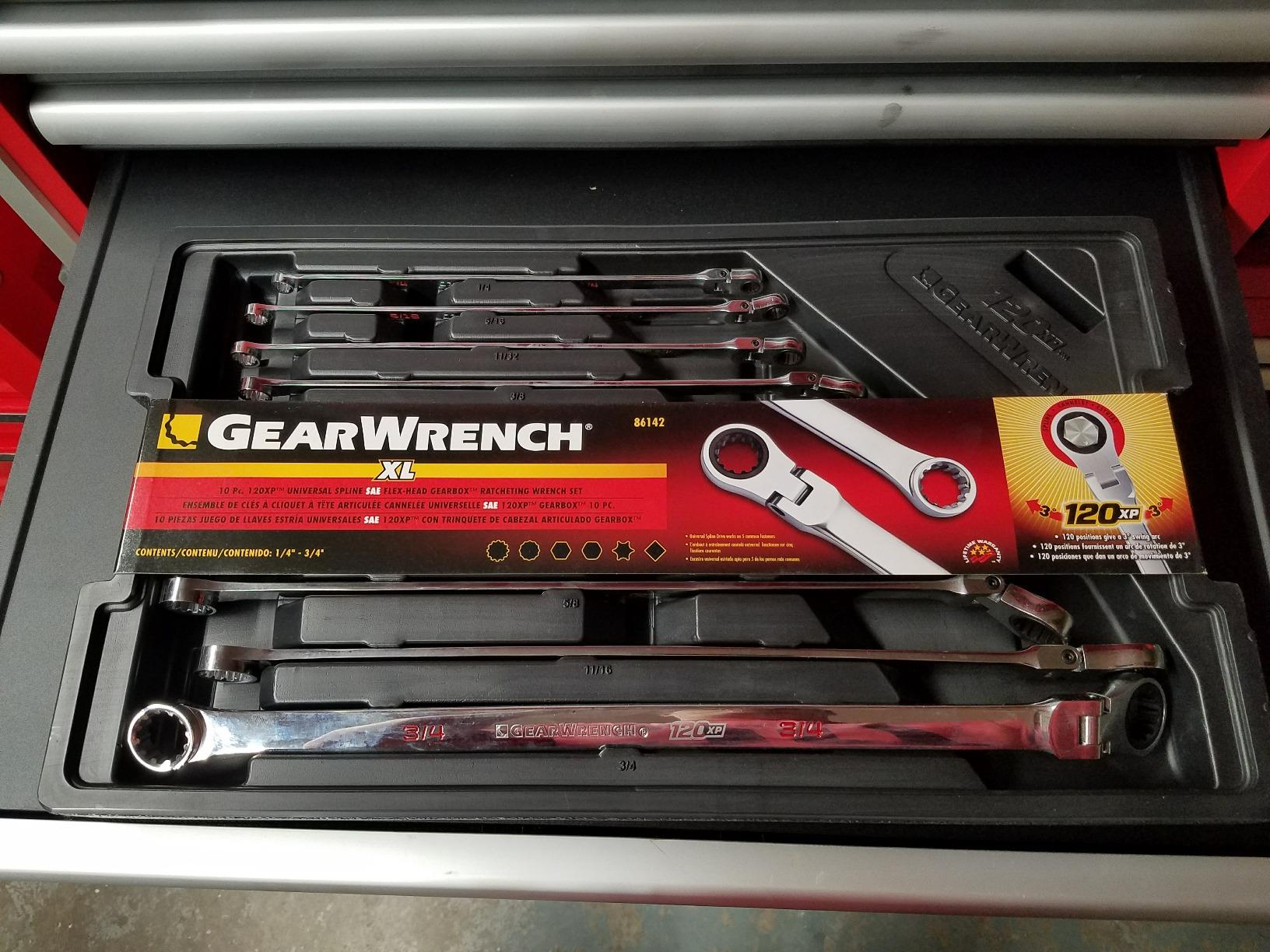 Great set, case is bulky
