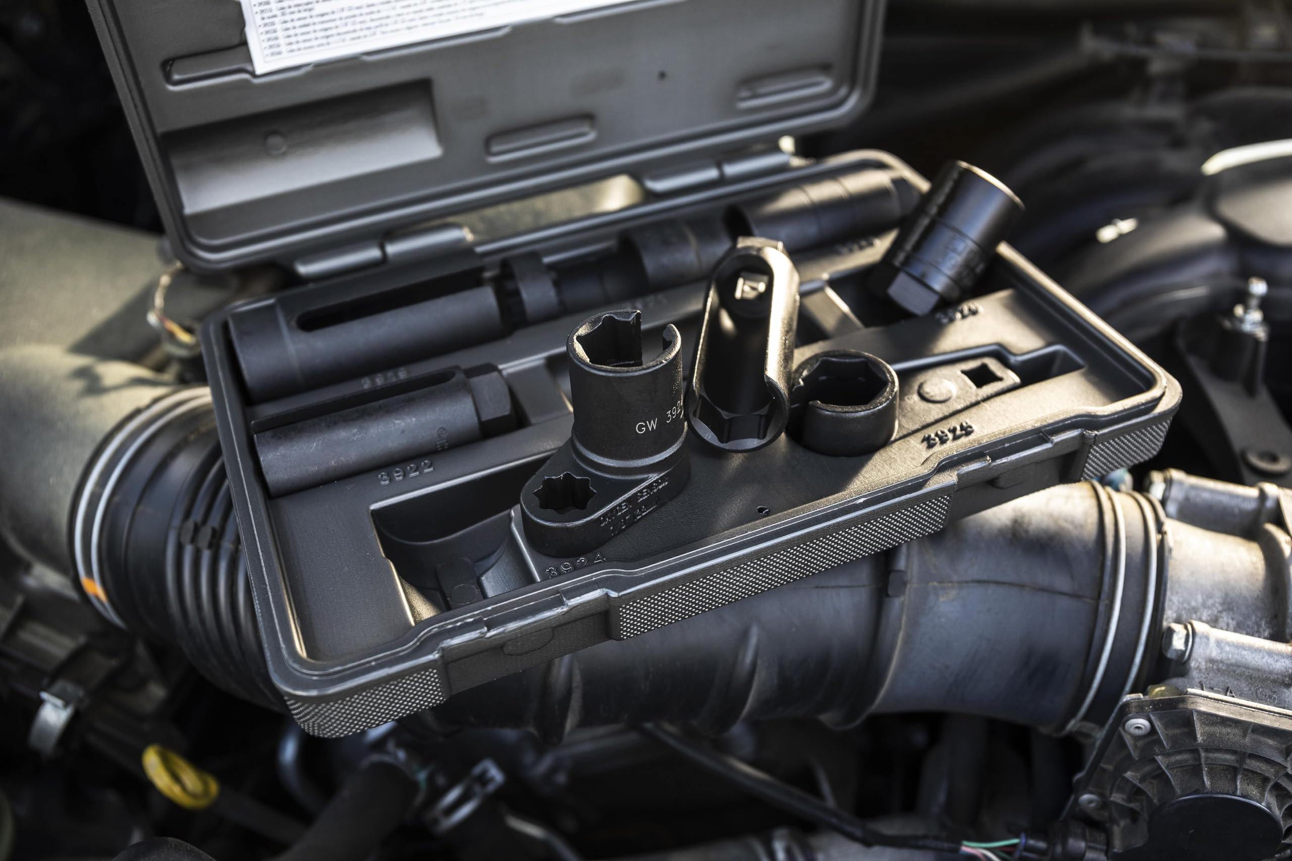 gearwrench-41720-8-piece-sensor-and-sending-socket-set-3-8-drive image 4
