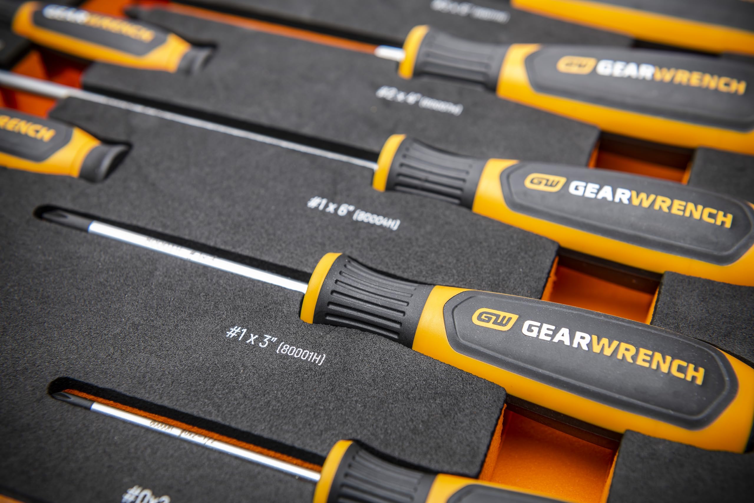 gearwrench-gwmsscrph-9-piece-phillips-dual-material-screwdriver-set-with-foam-st image 5