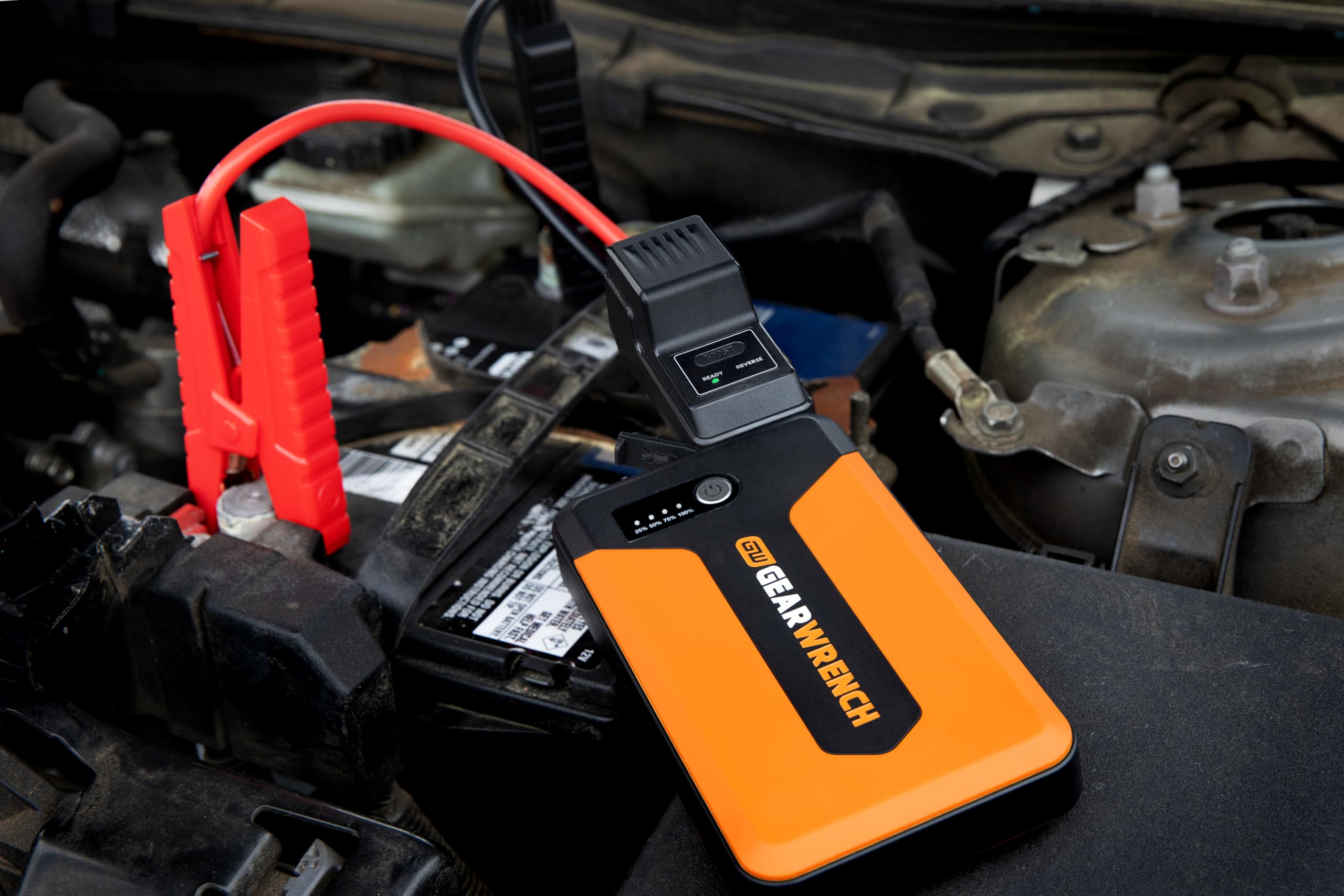 gearwrench-gwlbj12-1200a-12v-lithium-battery-jump-starter-and-powerbank-with-led image 4