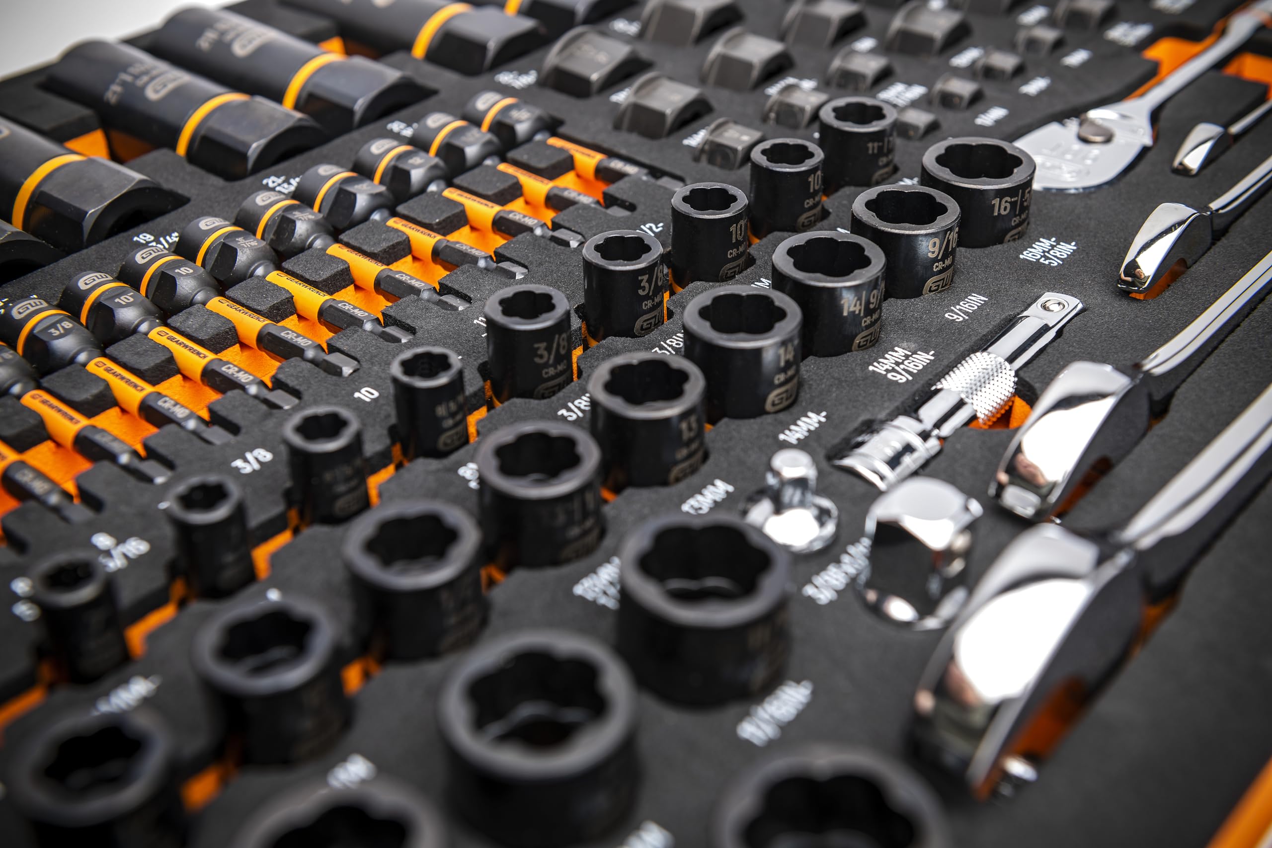 gearwrench-gwmsbbs02-97-piece-bolt-biter-damaged-fastener-mechanics-tool-set-in- image 5
