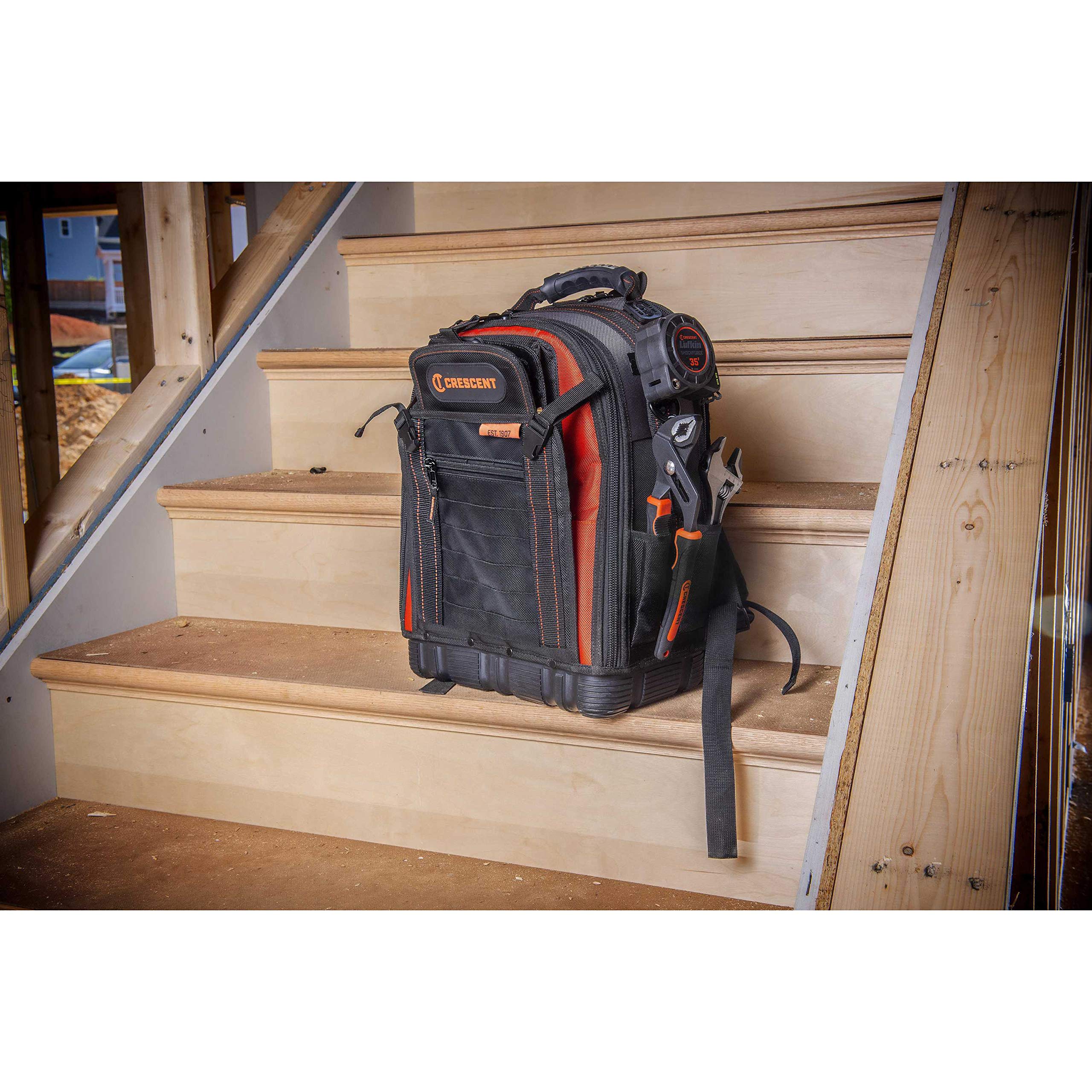 crescent-ctb1000-tradesman-tool-bag-backpack-with-hard-poly-base image 8